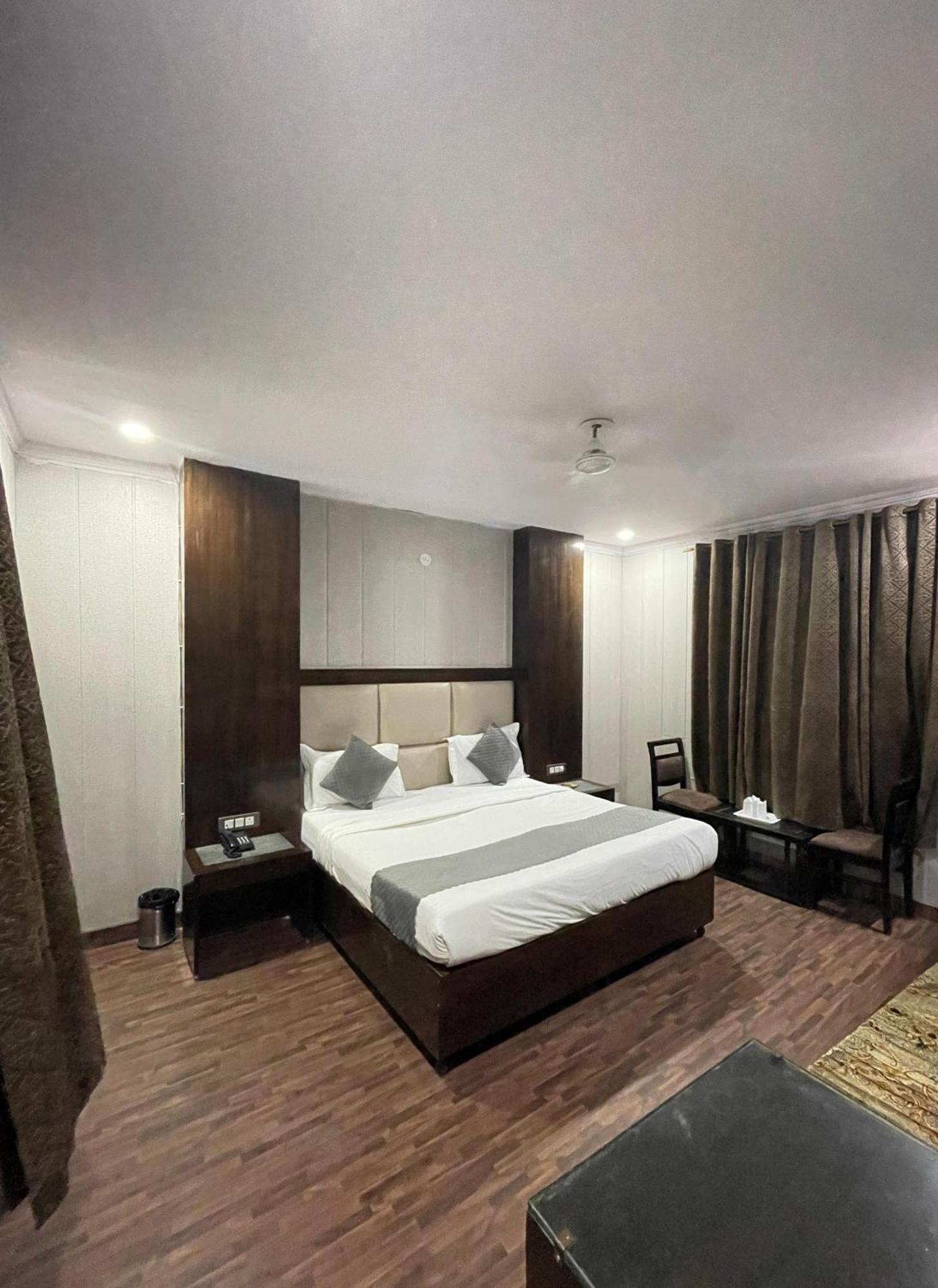 Hotel Radiance Delhi (National Capital Territory of India) Exterior foto